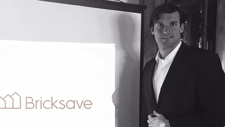 Q&A con Tom de Lucy - Bricksave CEO